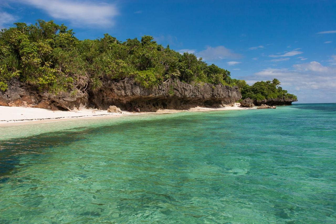 Balai Mariacaria Pension House Guindulman エクステリア 写真