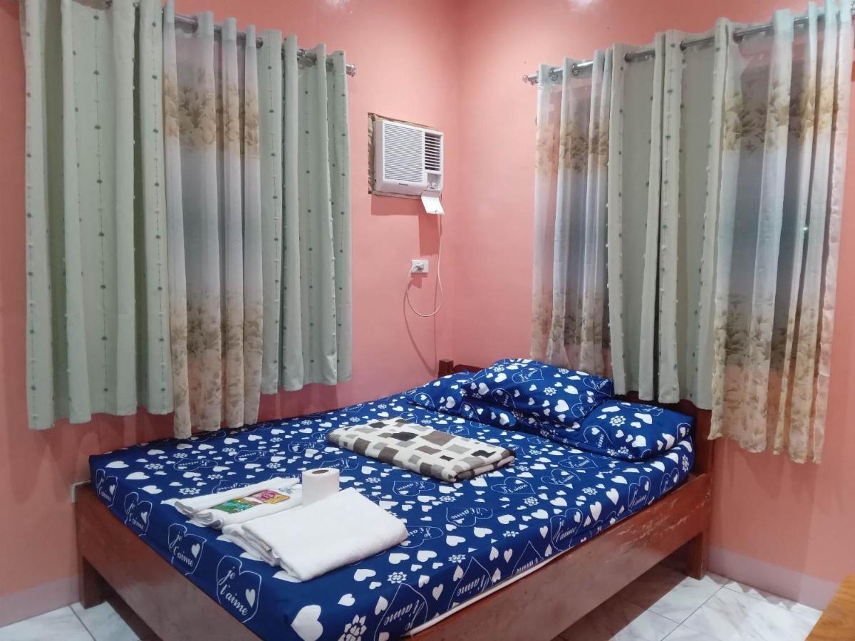 Balai Mariacaria Pension House Guindulman エクステリア 写真